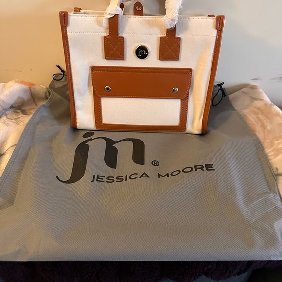 Jessica Moore Elegant Cream and Brown Tote - Picture 3 of 9